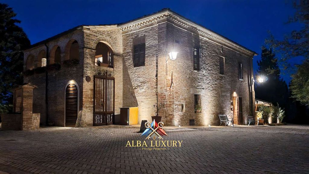 Property photo 2 of 38