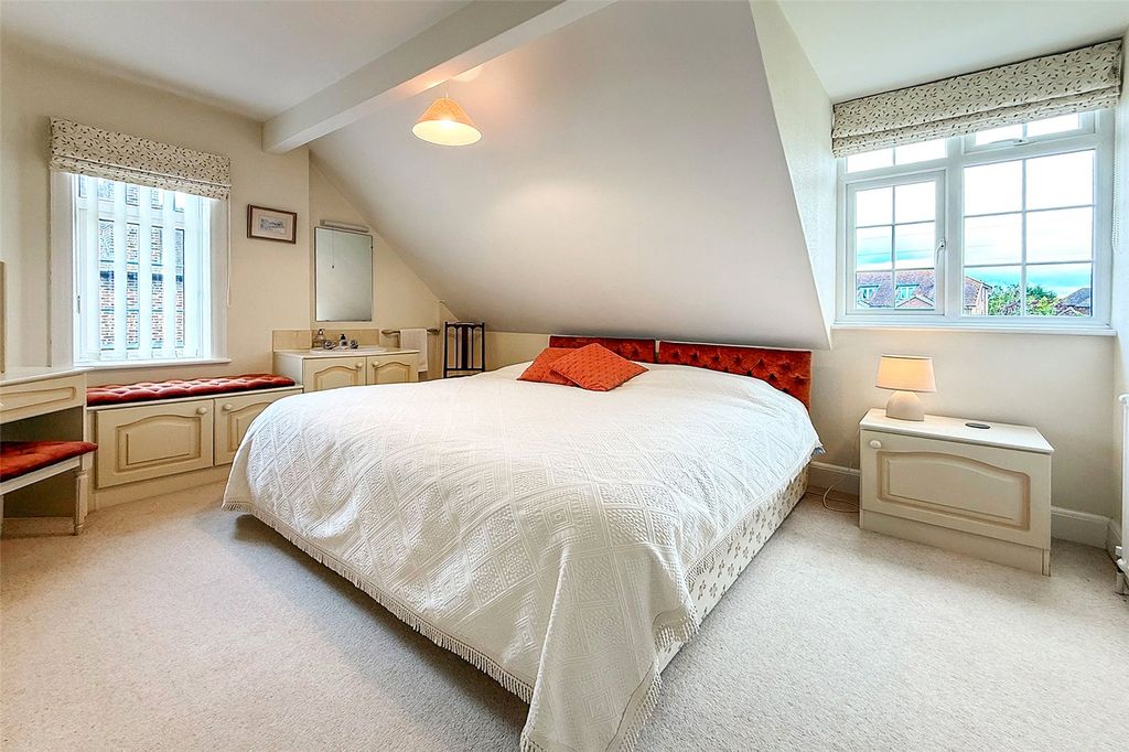 Additional image 10 of 4 bed detached house for saleChurch Street, Littlehampton, West Sussex BN17
