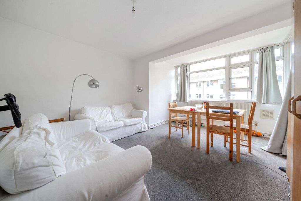 Property photo 2 of 6 Picture No. 06