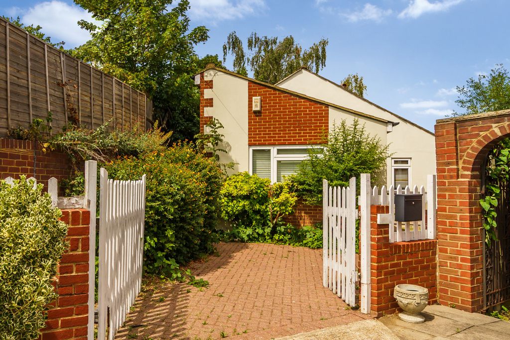 Property photo 1 of 14 Picture No. 18