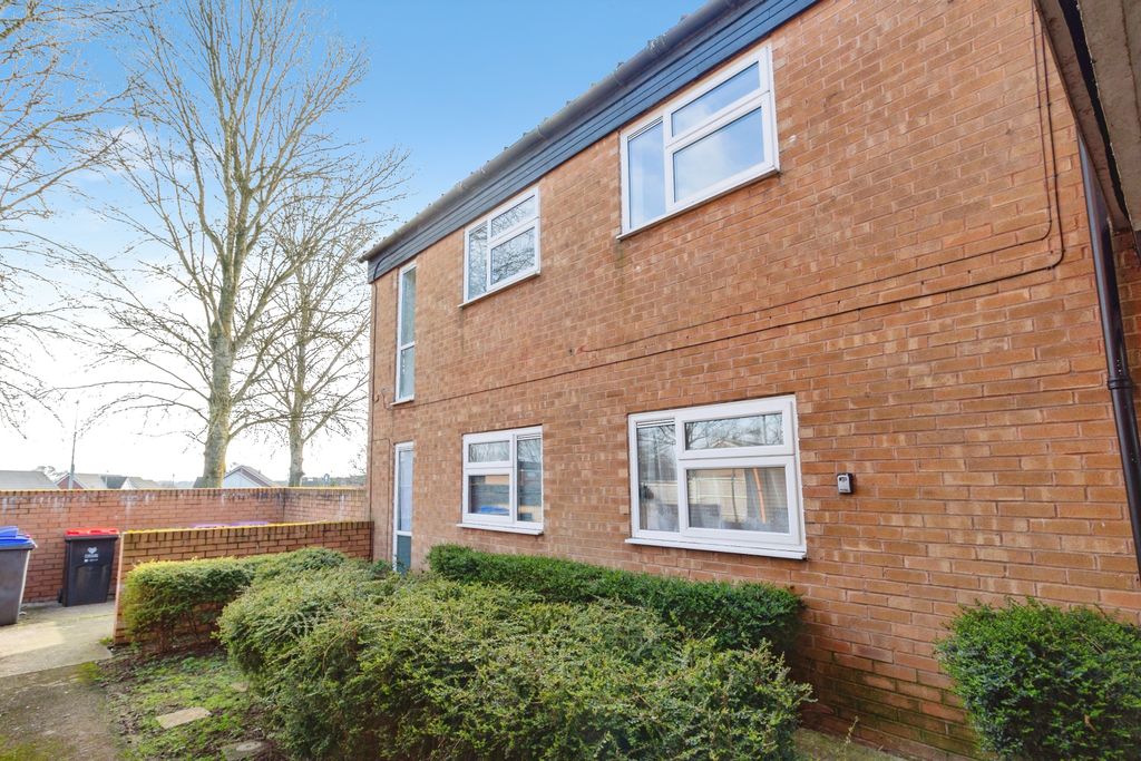 Property photo 1 of 15