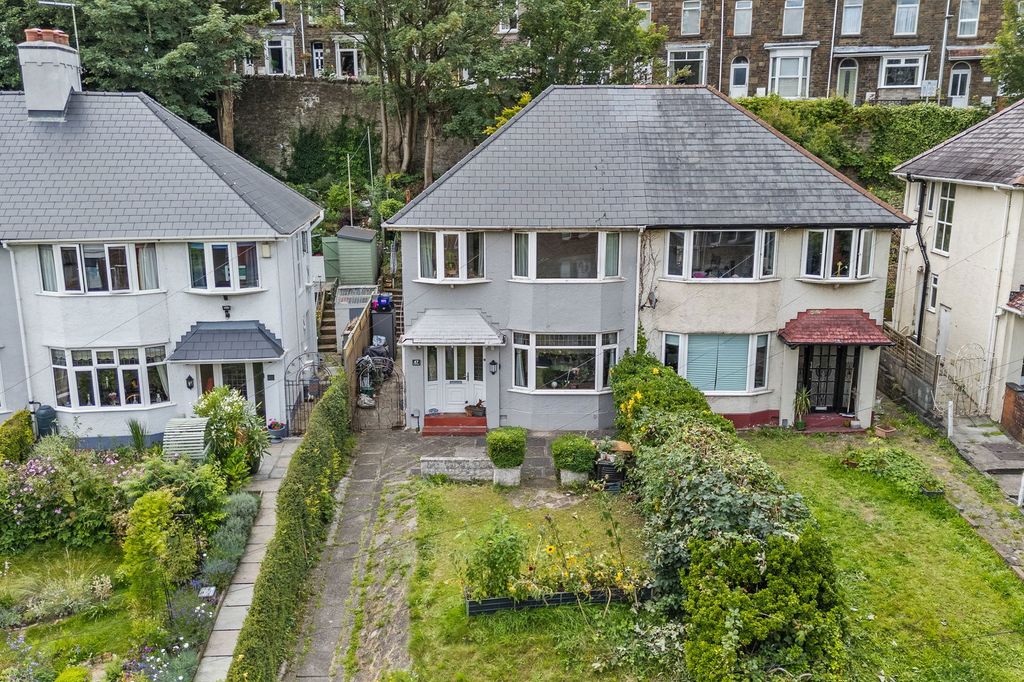 Property photo 1 of 26