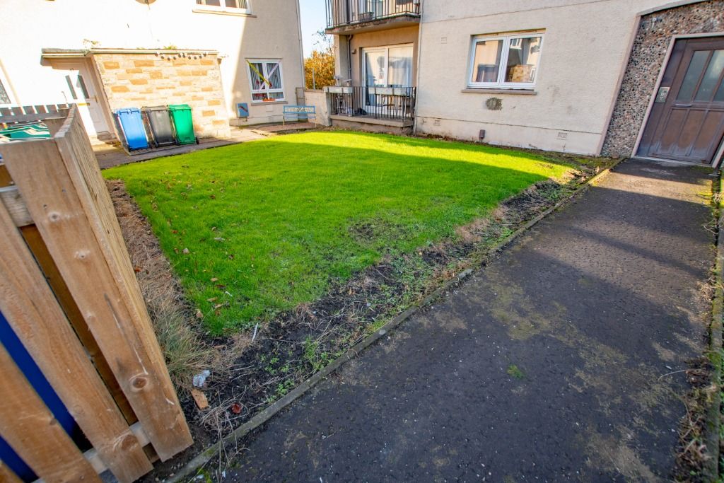 Property photo 3 of 14 Photo 3