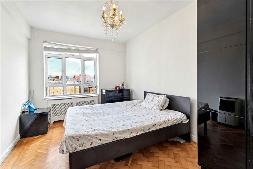 Property photo 3 of 7