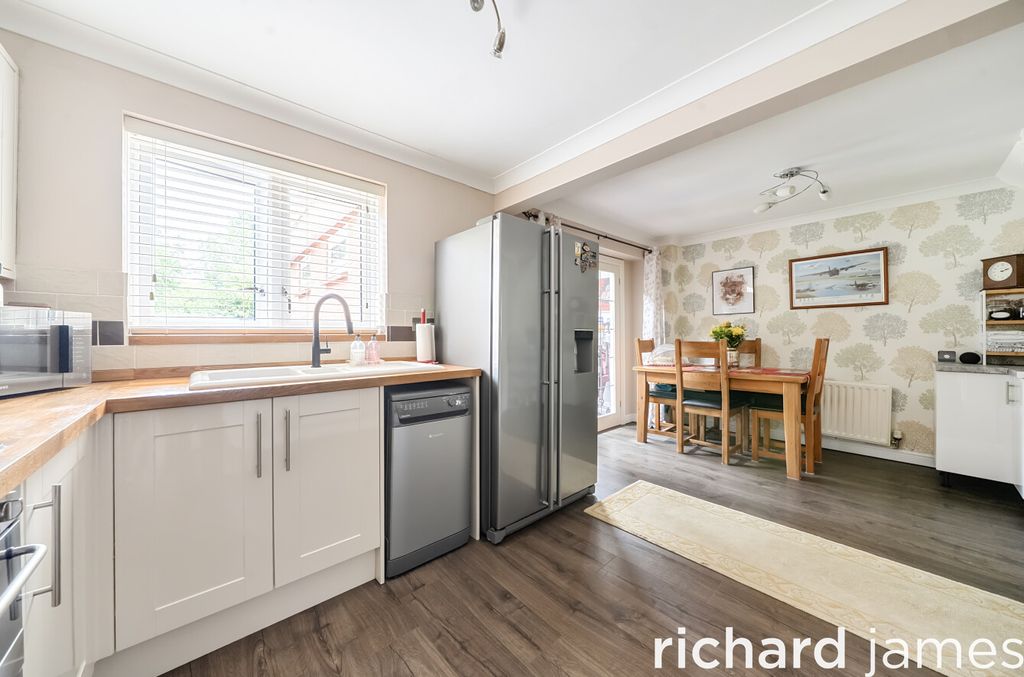 Property photo 3 of 23 4E3534A855234d6d86934E673541066d