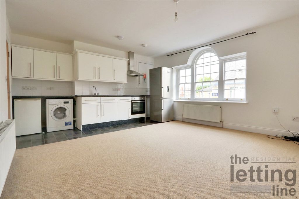 Property photo 1 of 7 Picture No. 12