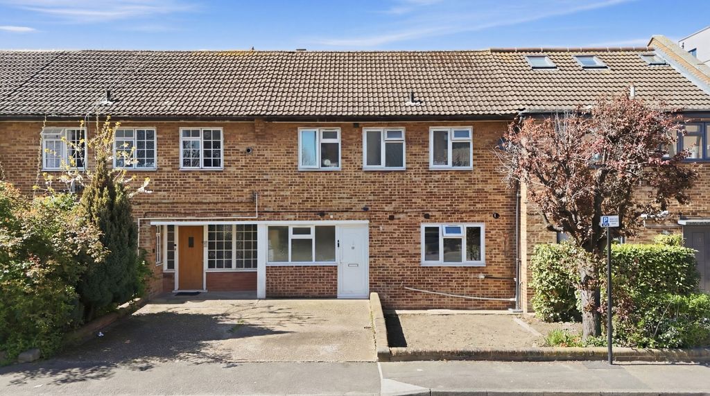 Property photo 1 of 24