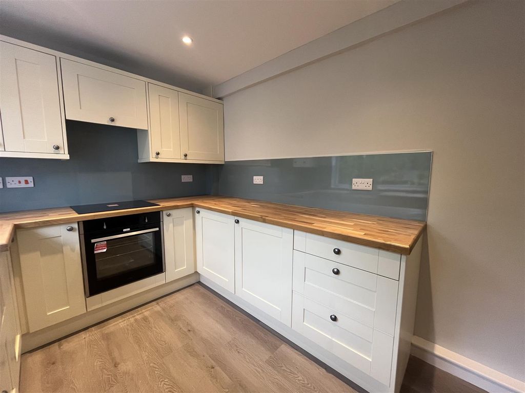 Property photo 3 of 16 3.Jpg