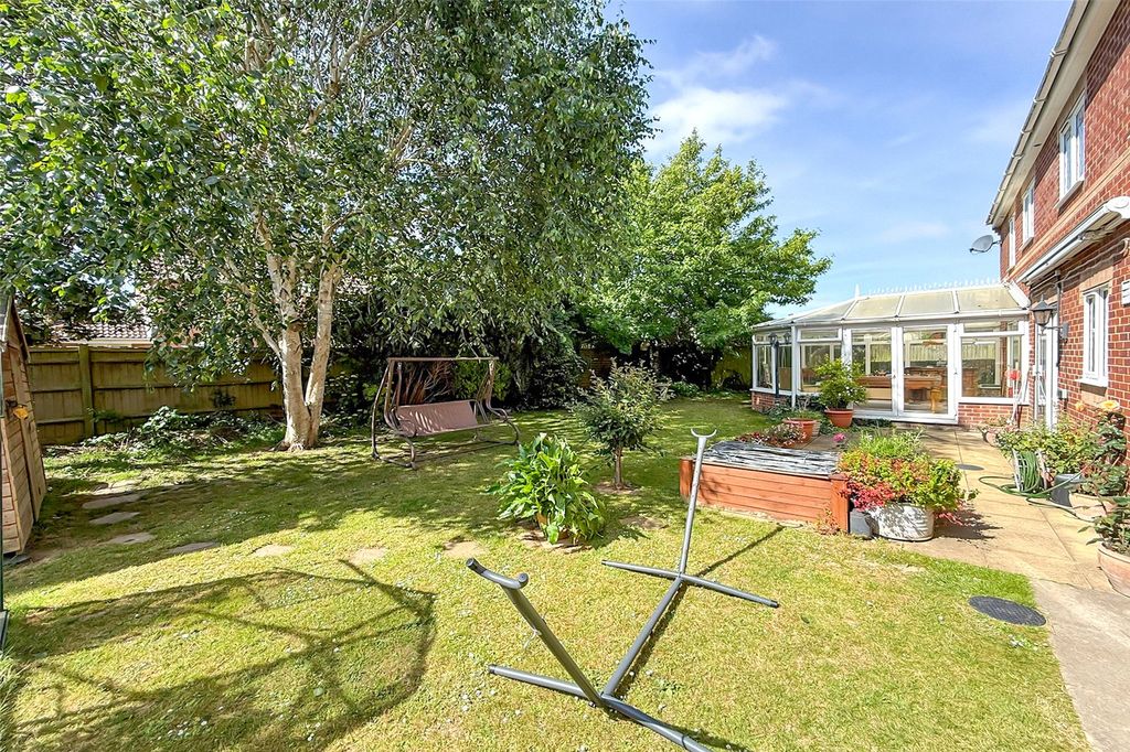 Property photo 2 of 23 Picture No. 61