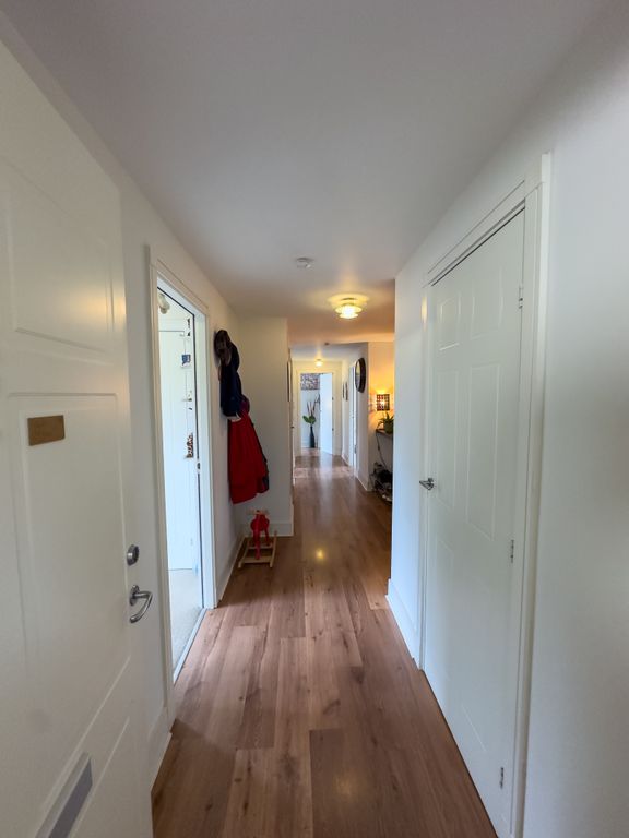 Property photo 3 of 28