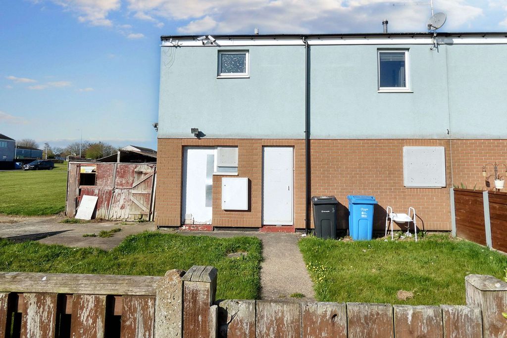 Property photo 1 of 17 115 Aberdovey Close, Bransholme, Hull, Hu7 5Df