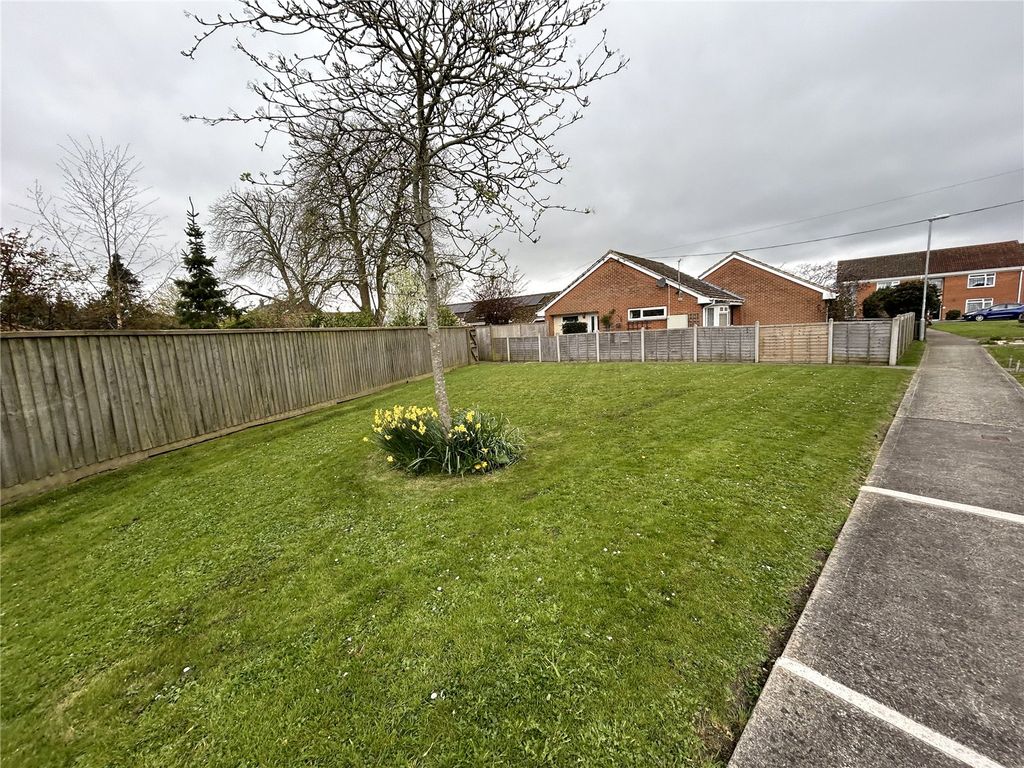 Property photo 3 of 11 Communal Area