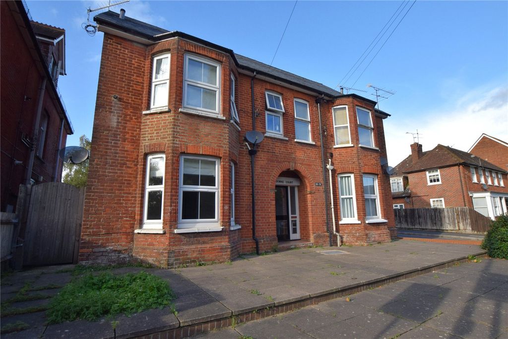 Property photo 1 of 10 External