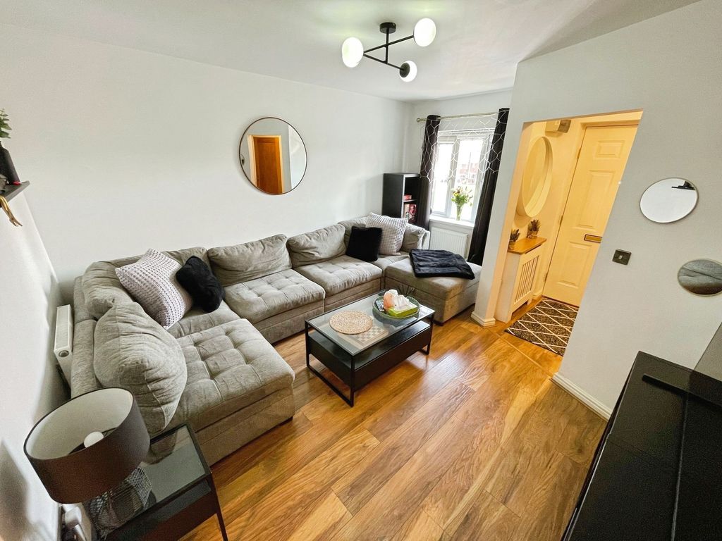Property photo 2 of 16