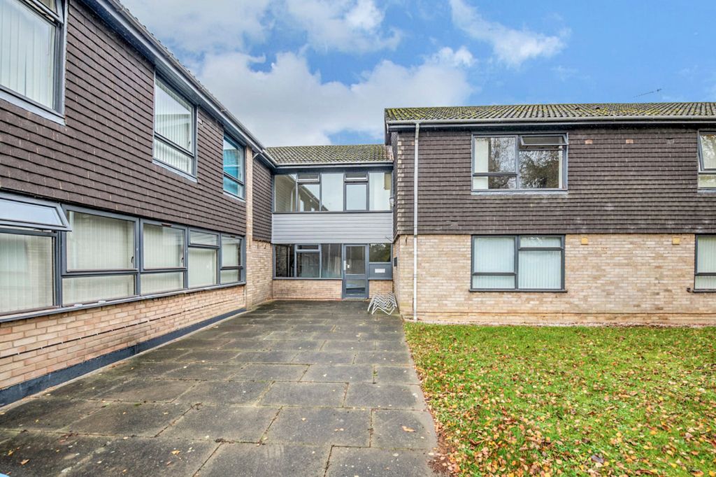 Property photo 1 of 13