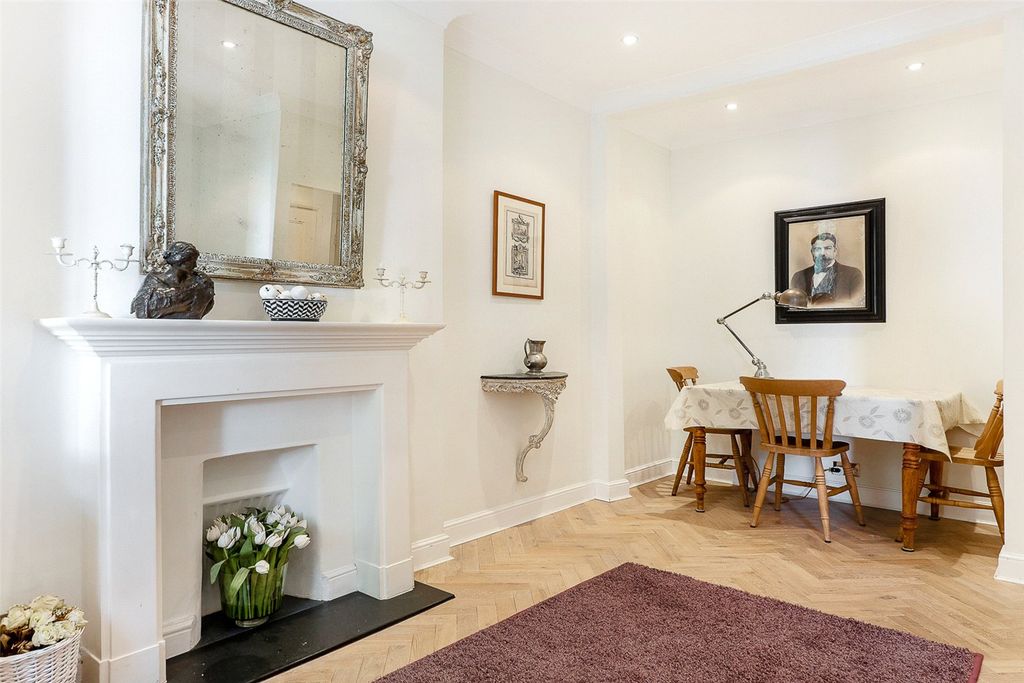 Property photo 2 of 6 Picture No. 19