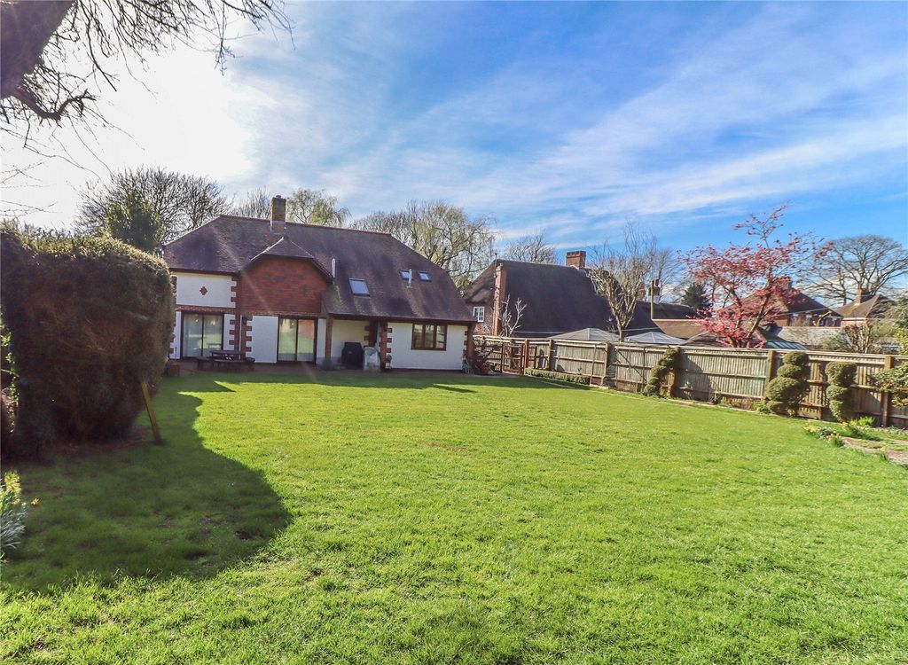 Property photo 2 of 31 Picture No. 44