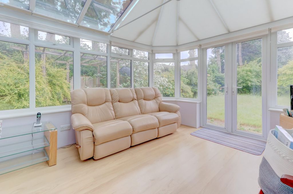 Property photo 3 of 15 Picture No. 07