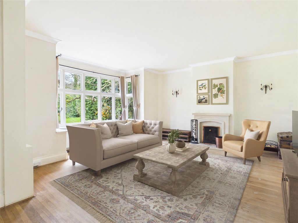 Property photo 3 of 33 Picture No. 61