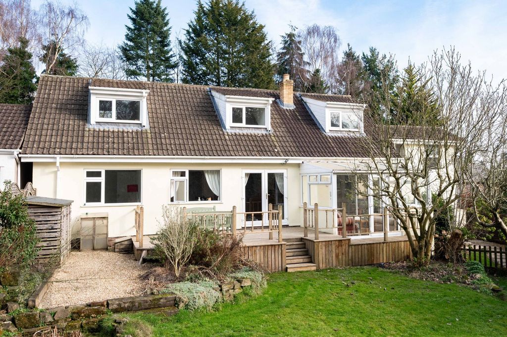 Property photo 2 of 44