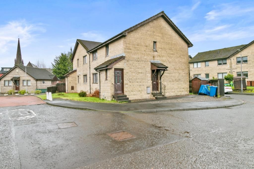 Property photo 2 of 22