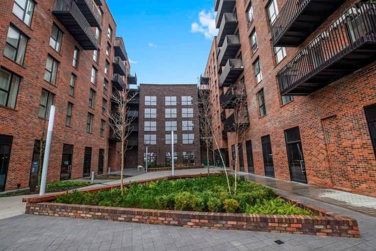 Property photo 1 of 9 Photo 1