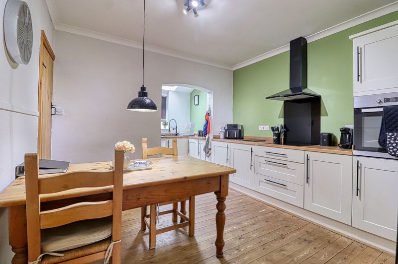 Property photo 2 of 9 Photo 2