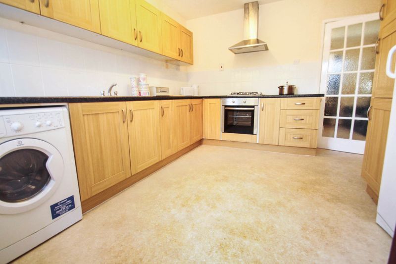 Property photo 2 of 10 Photo 12