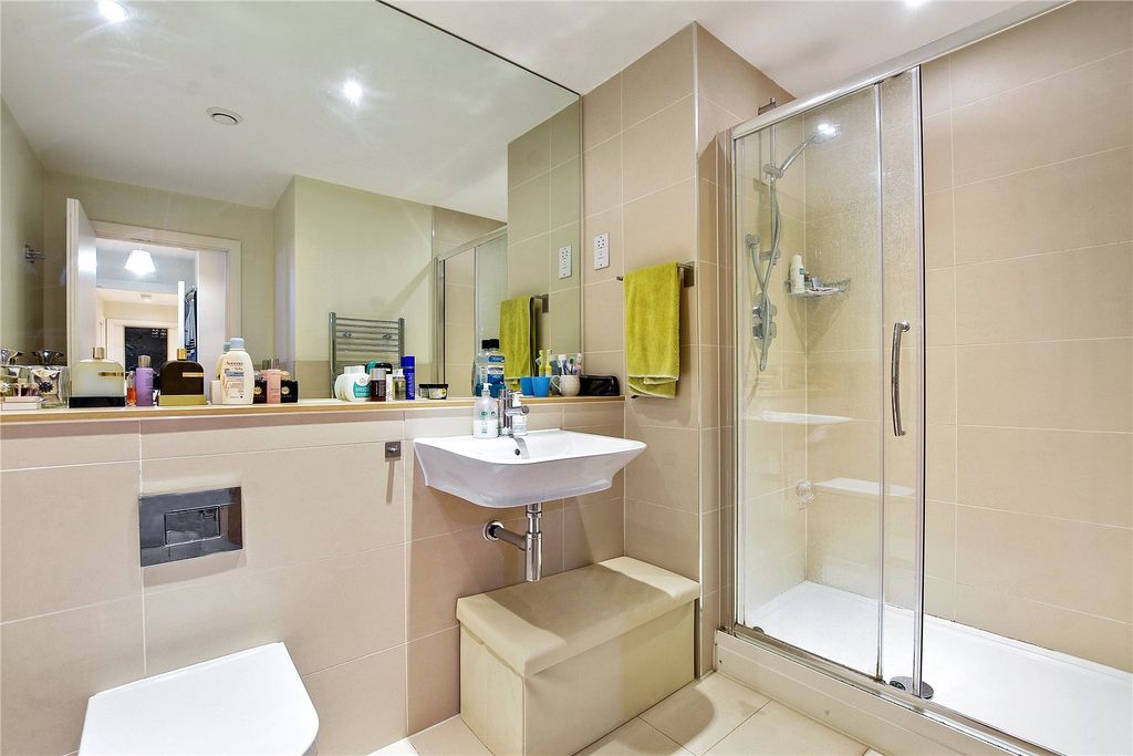 Property photo 3 of 8