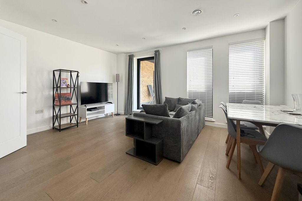 Property photo 2 of 12 2