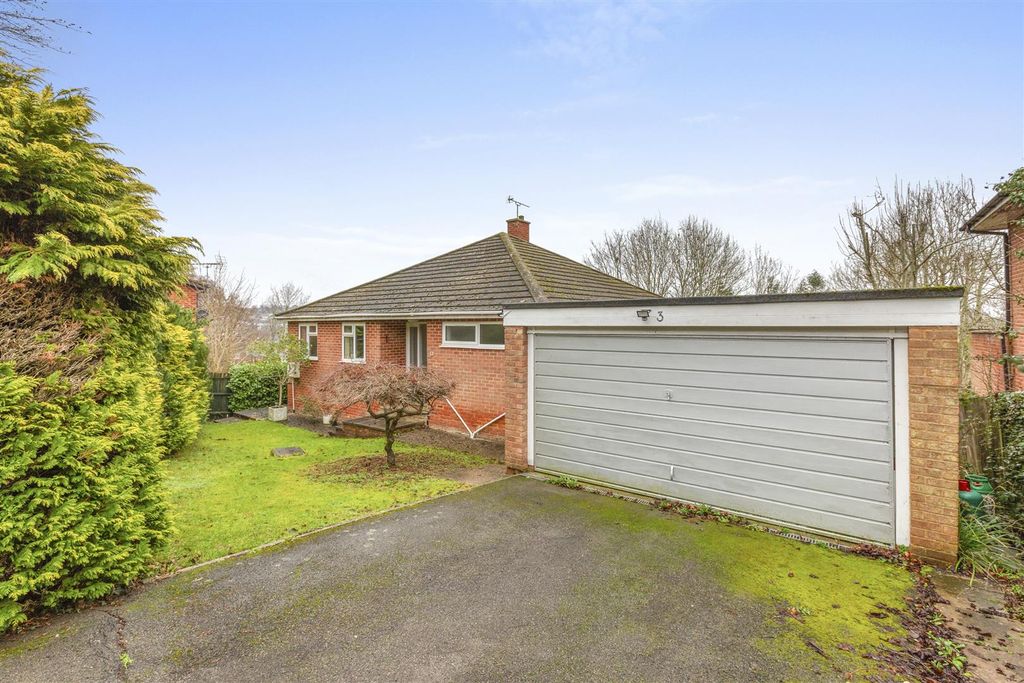 Property photo 1 of 22 3 Terry Orchard, Hp13 6Qh-1.Jpg