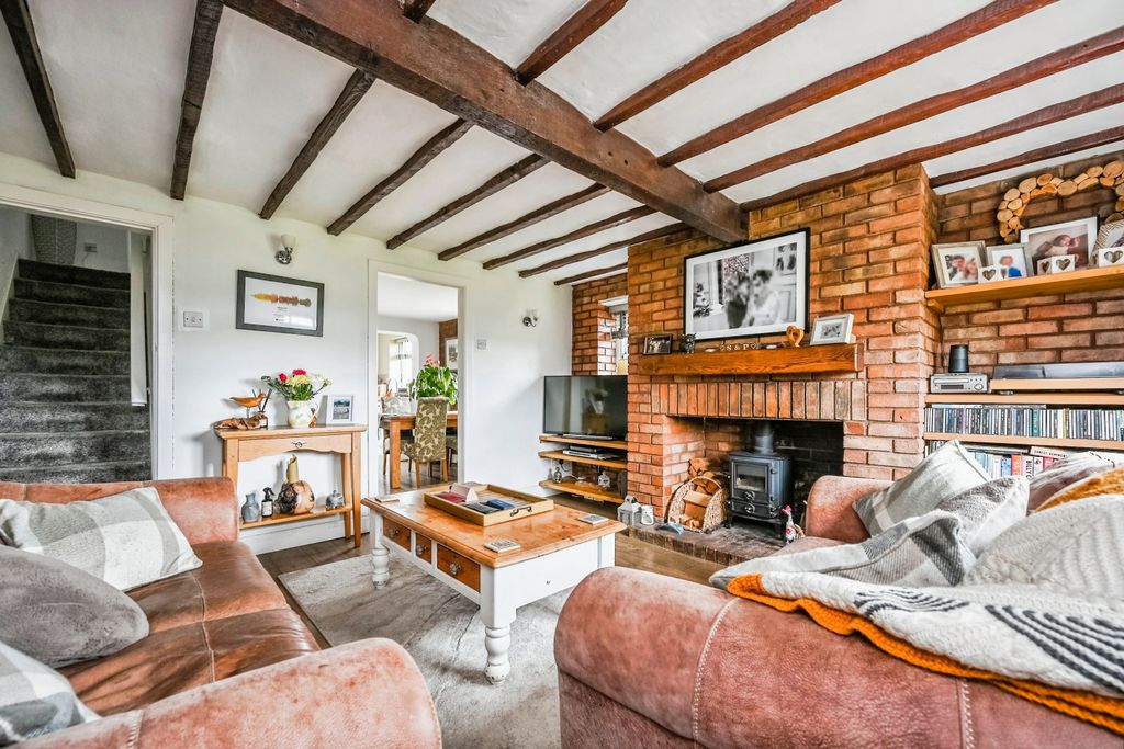 Property photo 2 of 17 Photography