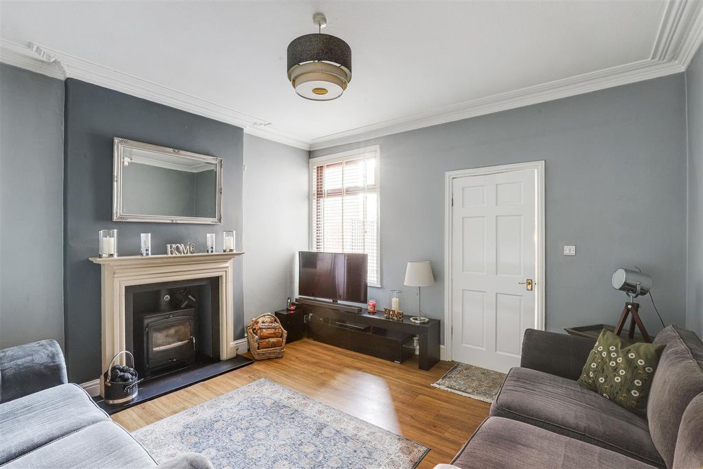 Property photo 2 of 24 5775.Jpg