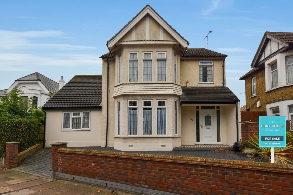 Property photo 1 of 45 Picture No. 28
