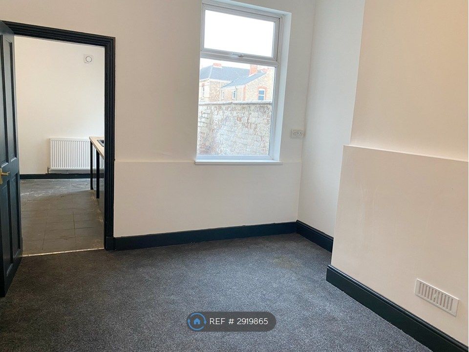 Property photo 3 of 8