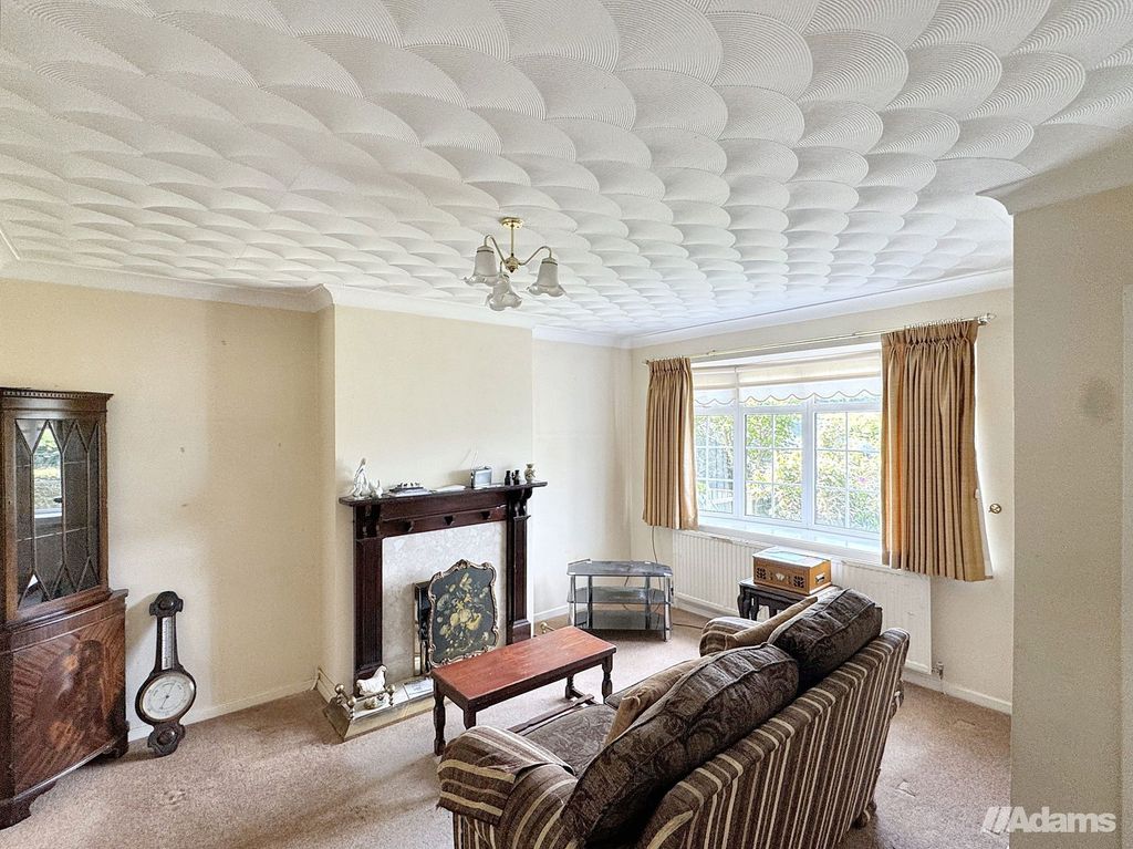 Property photo 3 of 25