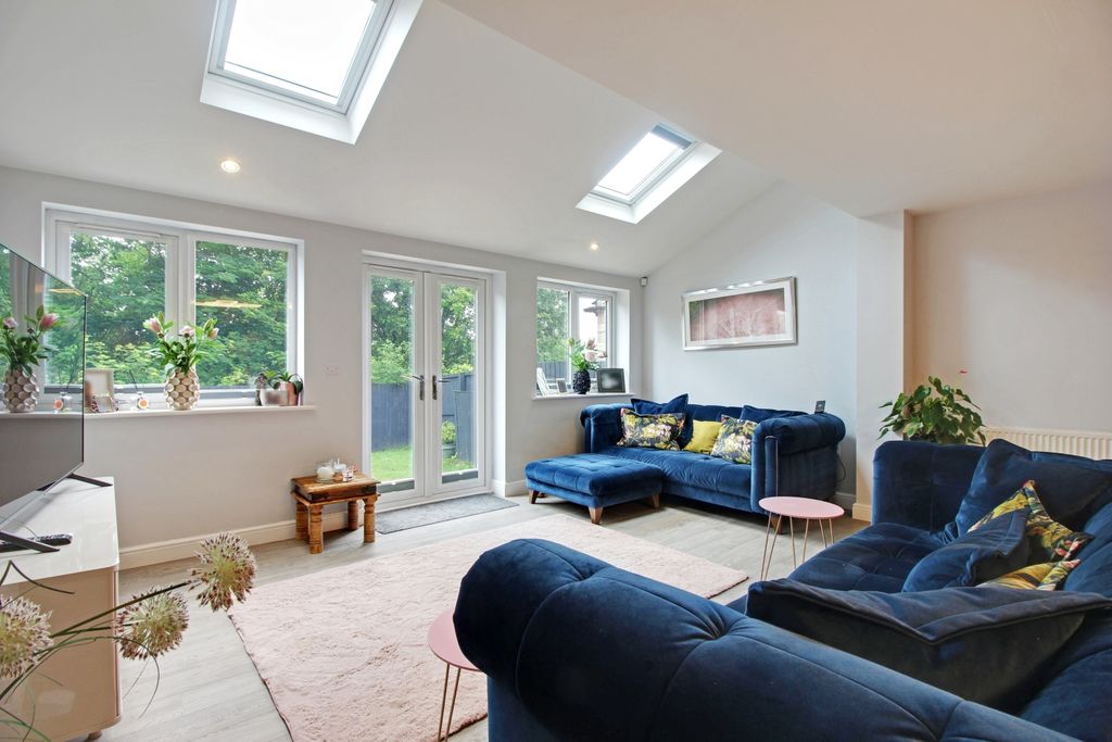 Property photo 3 of 24 Open Plan Kitchen-Dining And Living Room