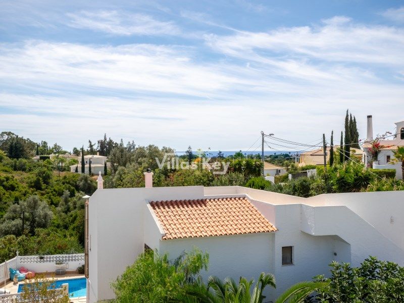 Property photo 1 of 60