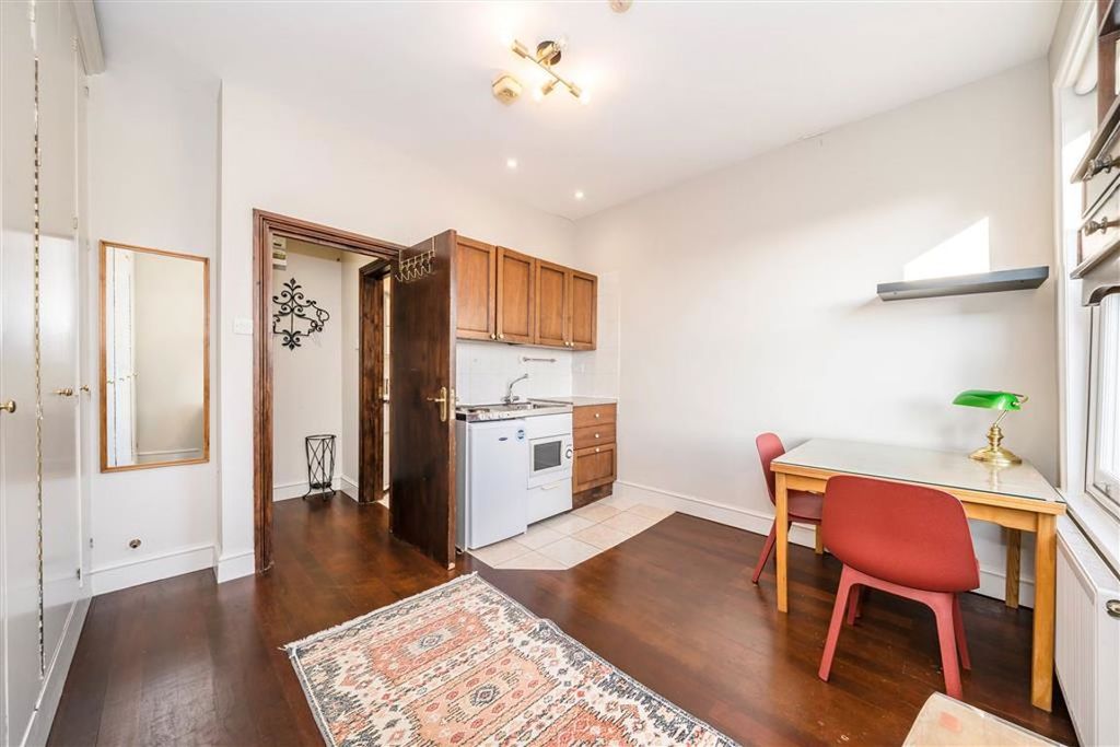 Property photo 2 of 4