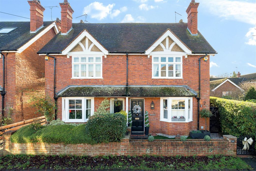 Property photo 1 of 36 1392962-33-6945873B8Db2c.Jpg