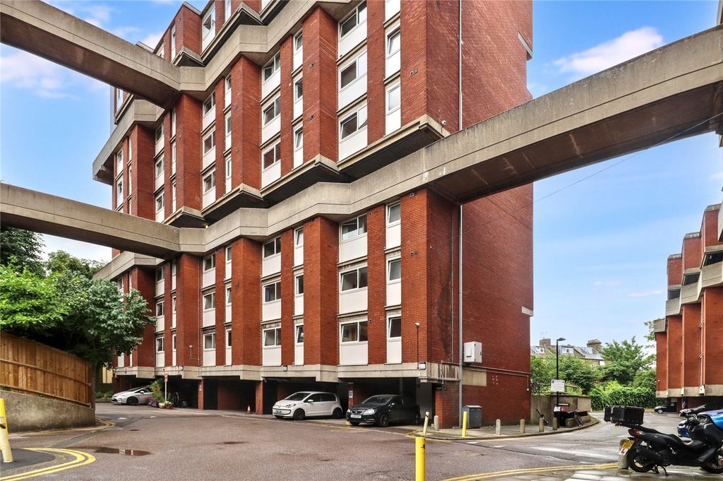 Property photo 1 of 10 Picture No. 12