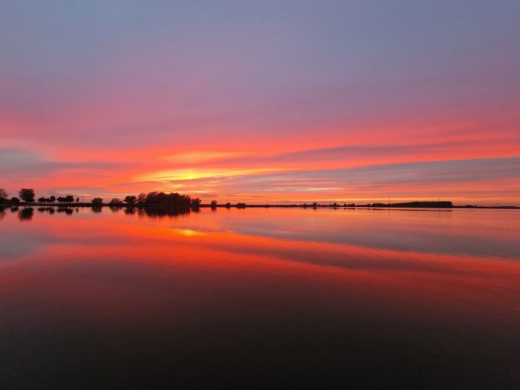 Property photo 2 of 44