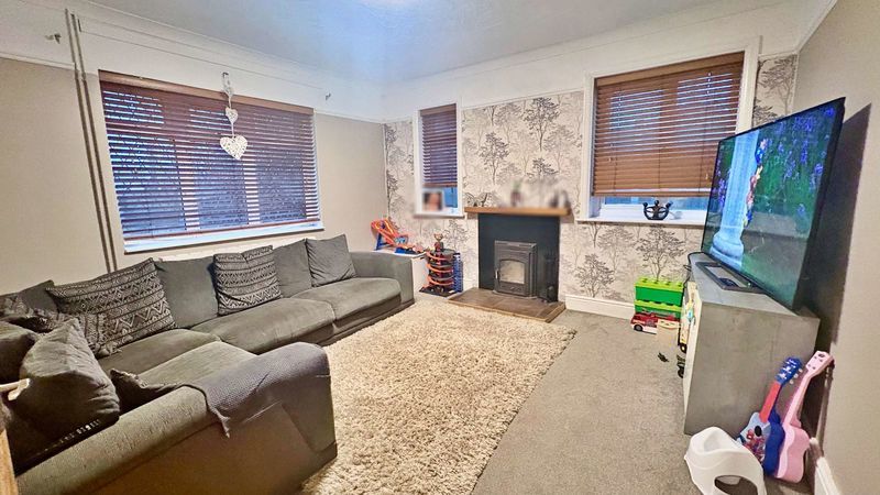 Property photo 2 of 18 Photo 11