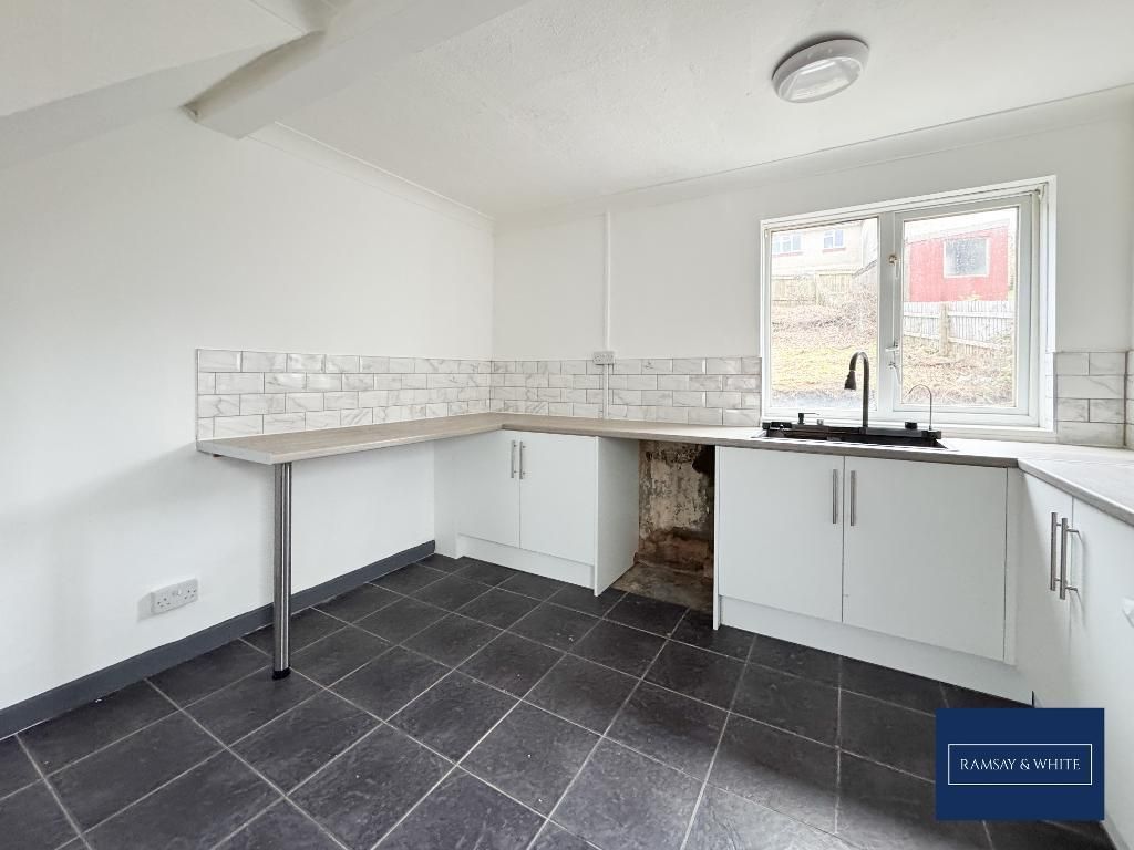 Property photo 3 of 11 Photo 3