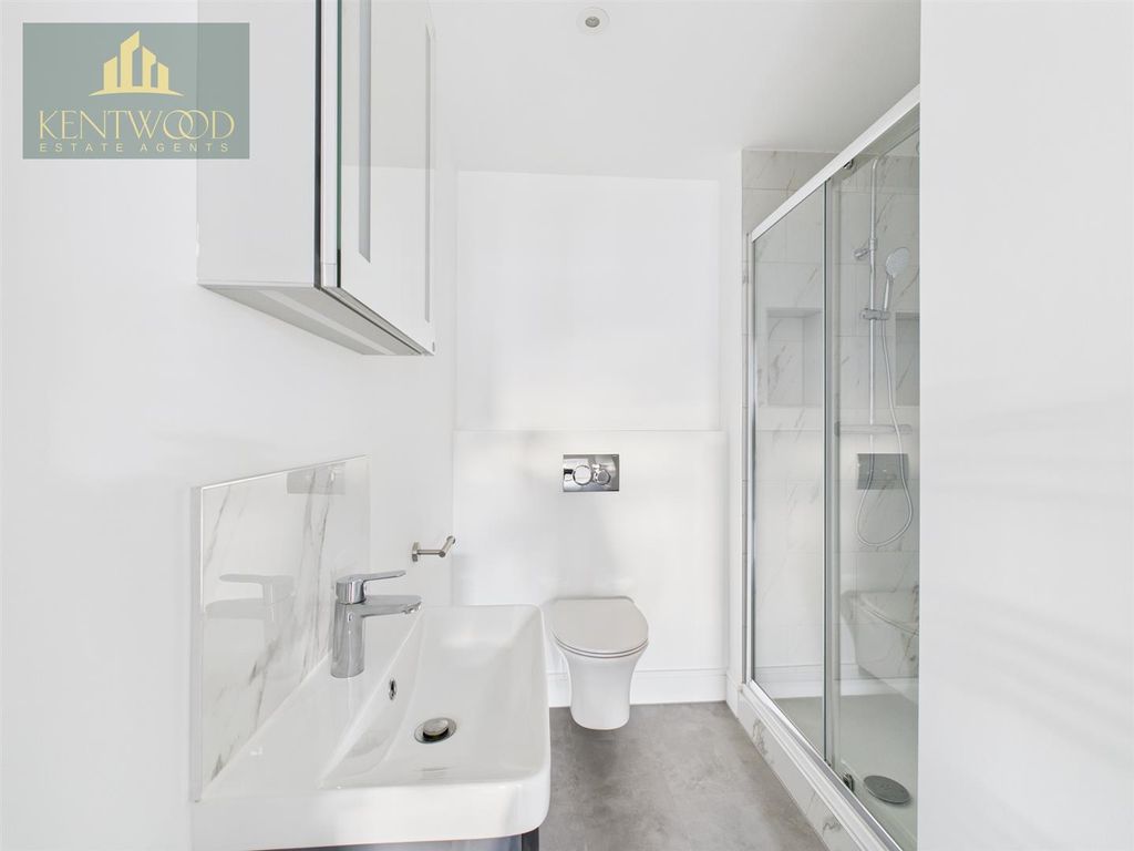 Property photo 2 of 8 Cam01964G0-Pr0069-Still005.Jpg