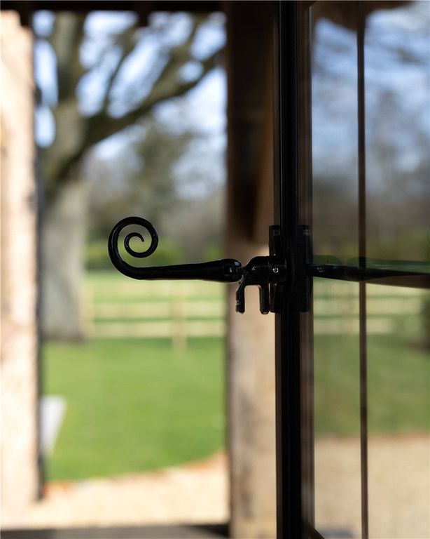 Property photo 3 of 18 Picture No. 22