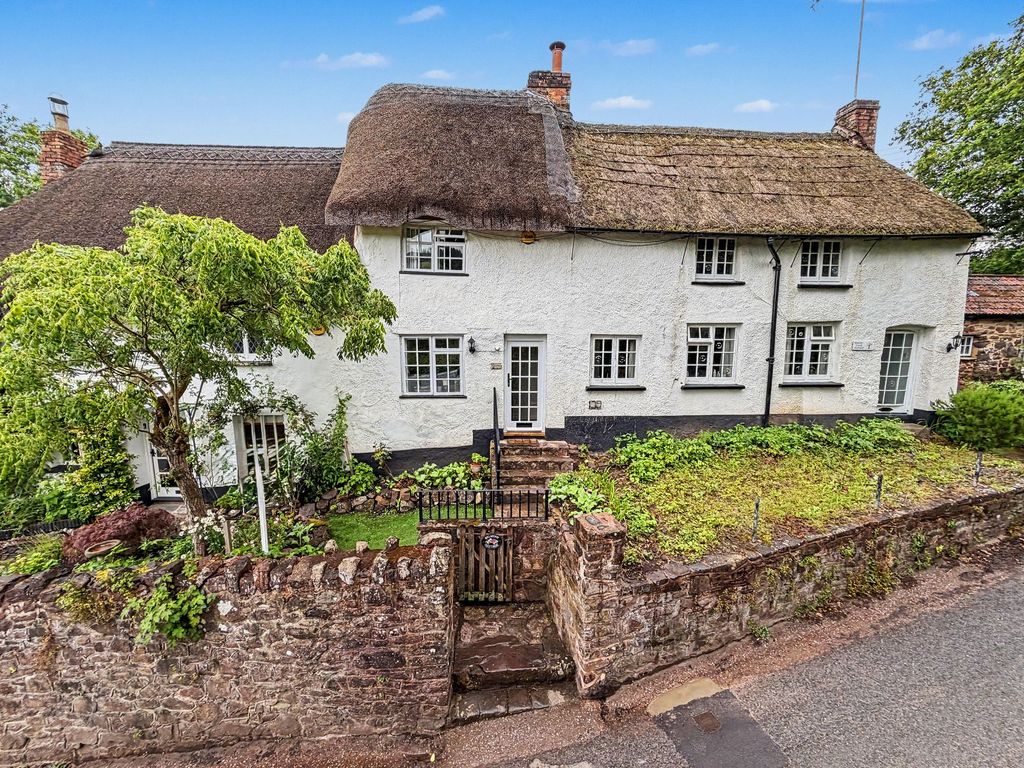 Property photo 1 of 23