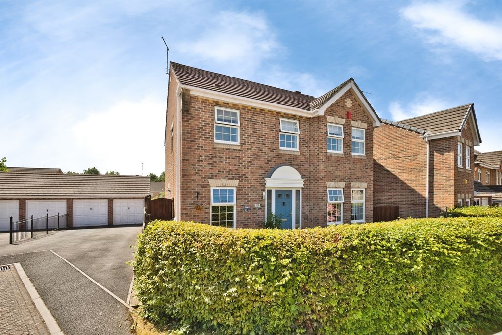 Property photo 1 of 19