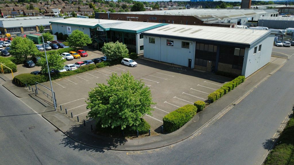Property photo 3 of 5 Dji_Fly_20250512_132404_134_1747054043214_Photo_Optimized.Jpg