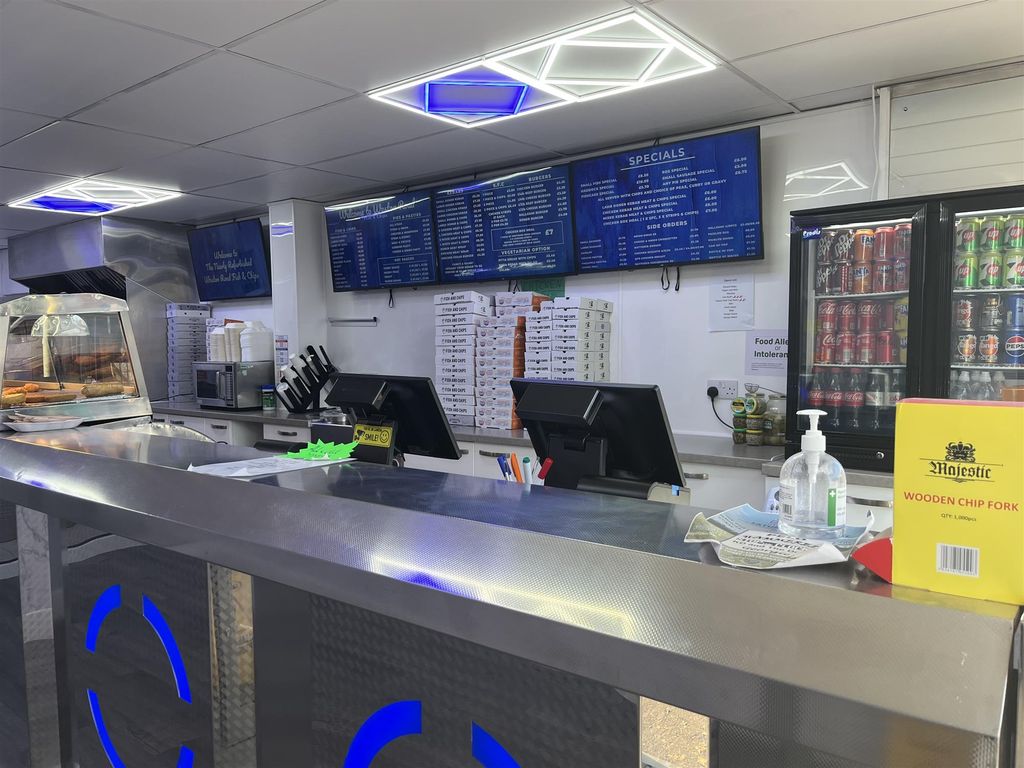 Property photo 1 of 9 Photo 0